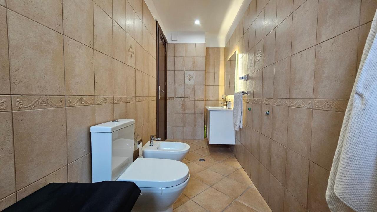 Central Apartment Tirana Zewnętrze zdjęcie